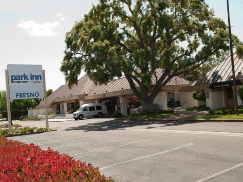 The Hotel Fresno Esterno foto