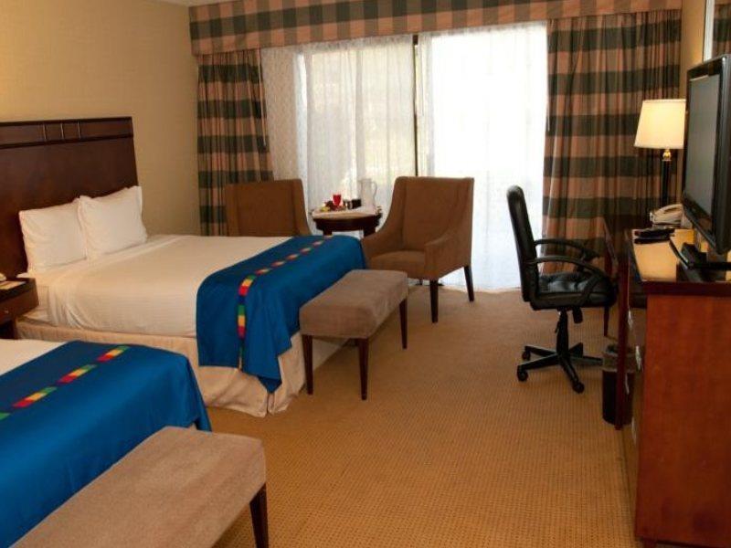 The Hotel Fresno Esterno foto