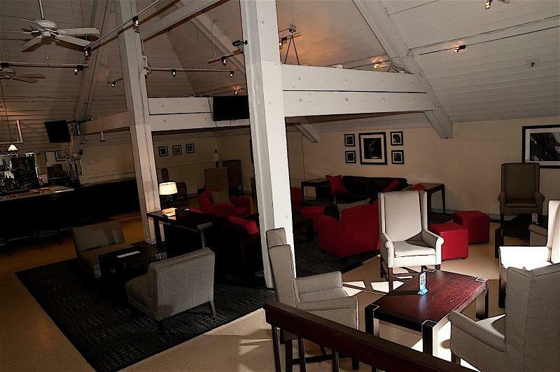 The Hotel Fresno Esterno foto